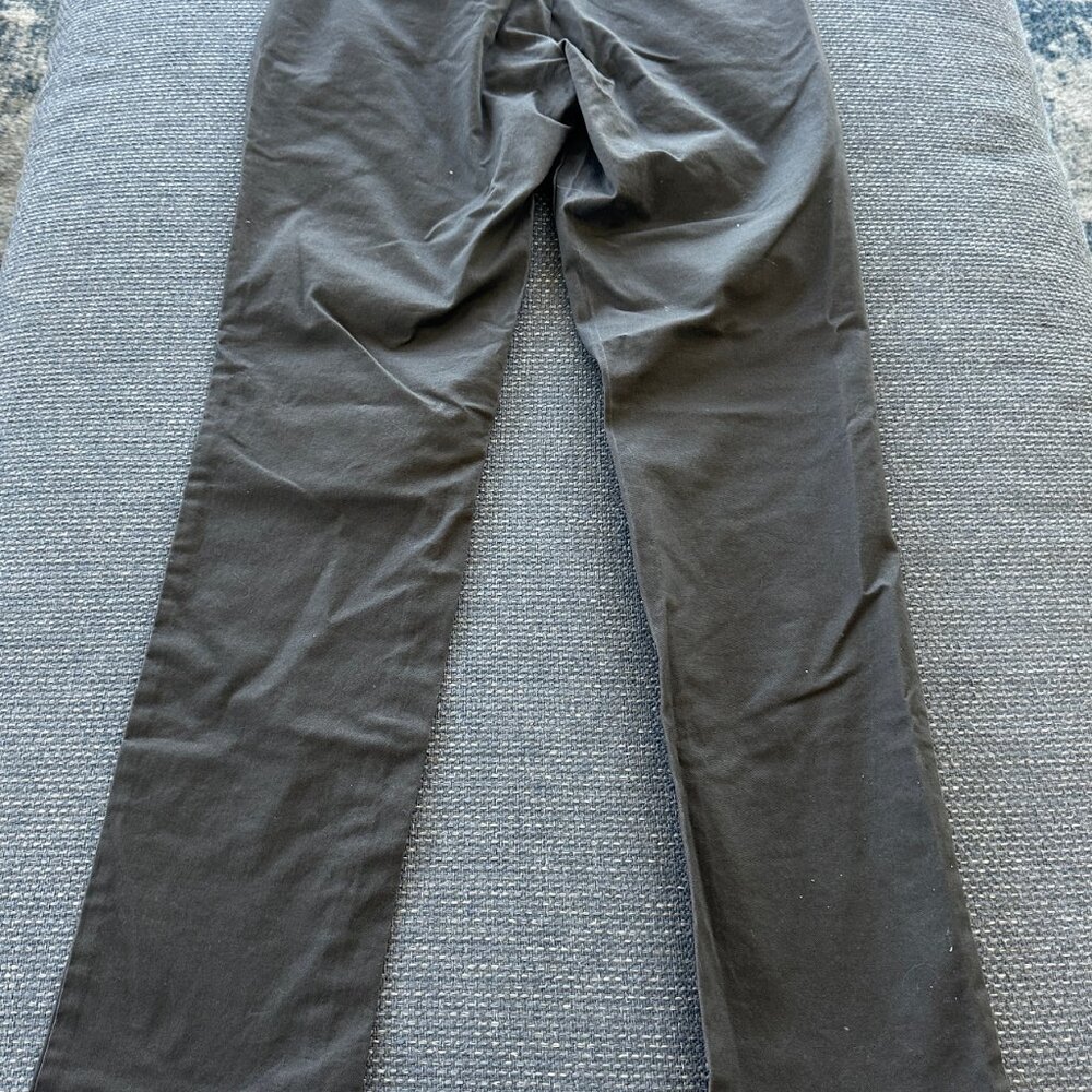 Gap Dark Grey Khaki Men's Slim 30x32 Pants - Picture 4 of 4